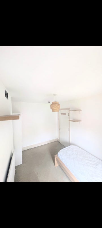Room Orlop Street in Greater London