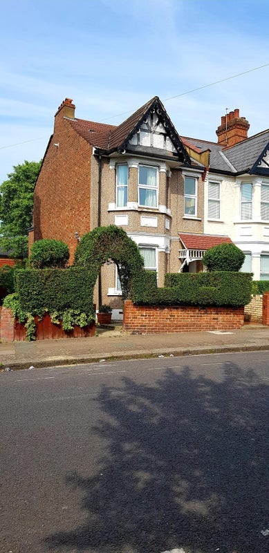 Room Litchfield Gardens in Greater London