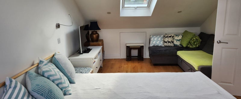 Room Upland Road in Greater London