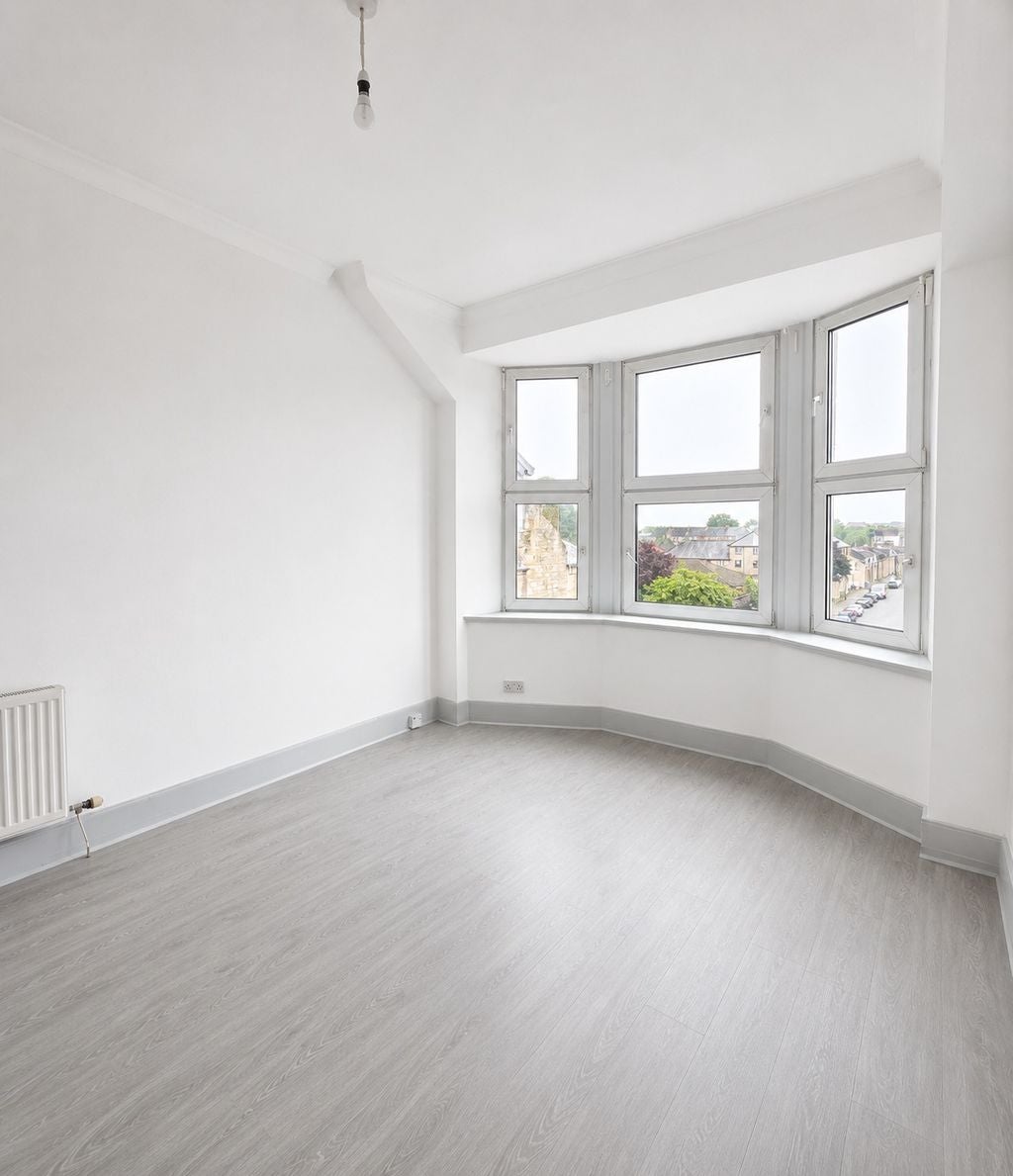 Flat Glasgow Road in Dumbarton
