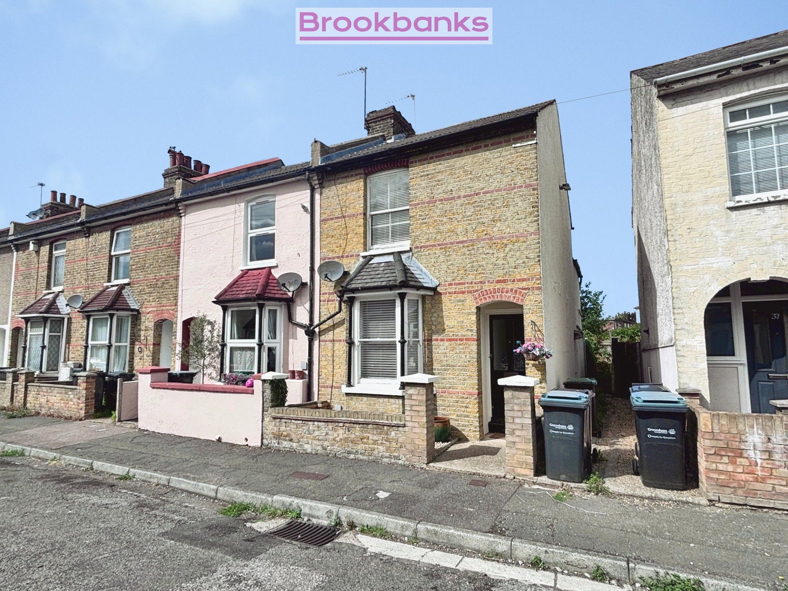 House High Street in Swanley