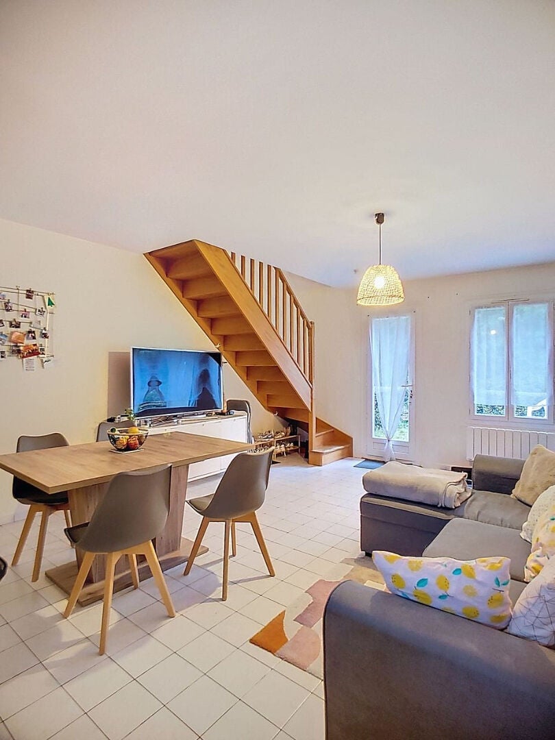 Maison Rue Louis Moreau à Étampes