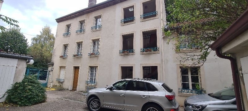 Flat Quai Claude Le Lorrain in Nancy
