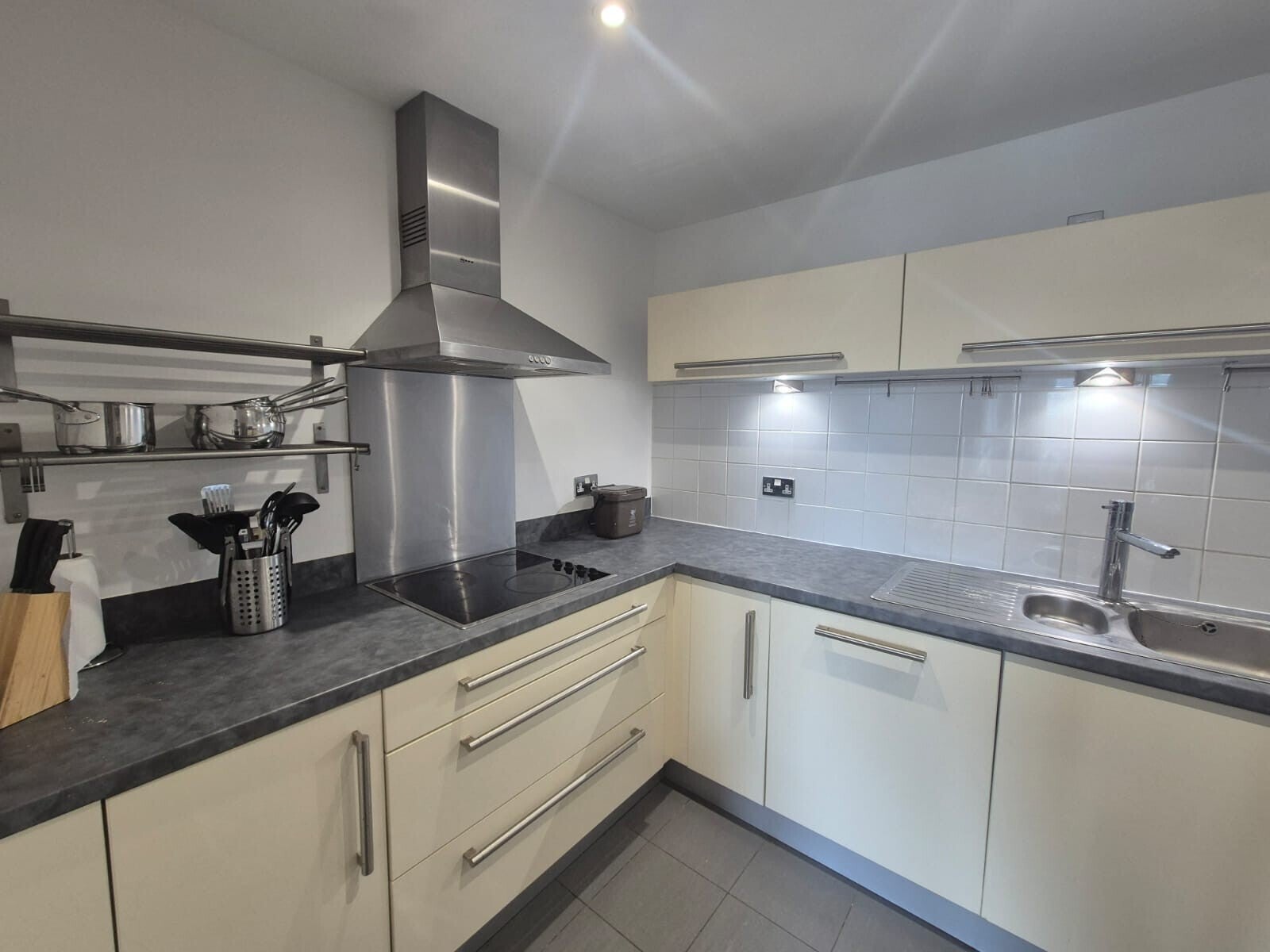 Flat Cogan Spur in Cardiff