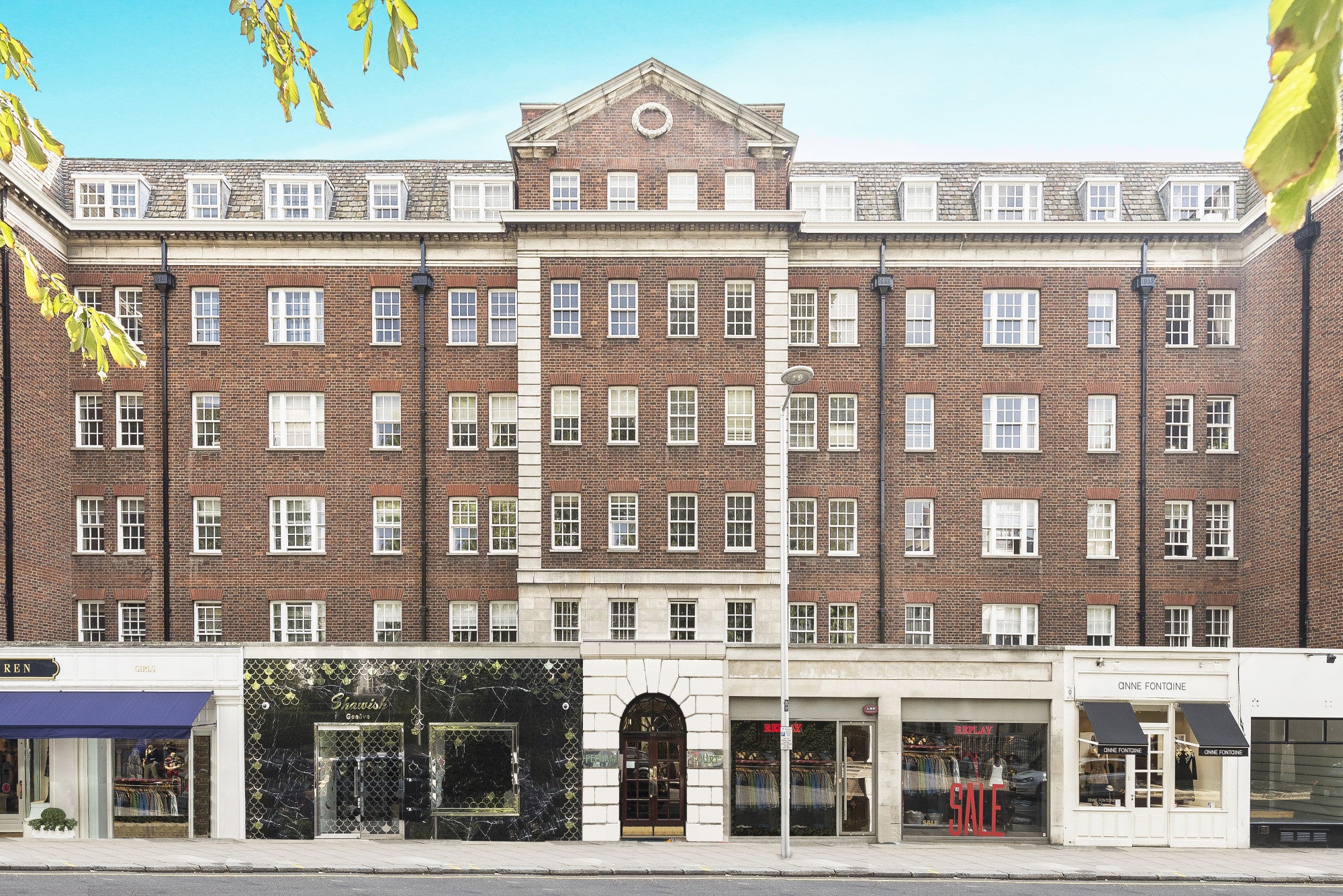 Flat Fulham Road in Greater London