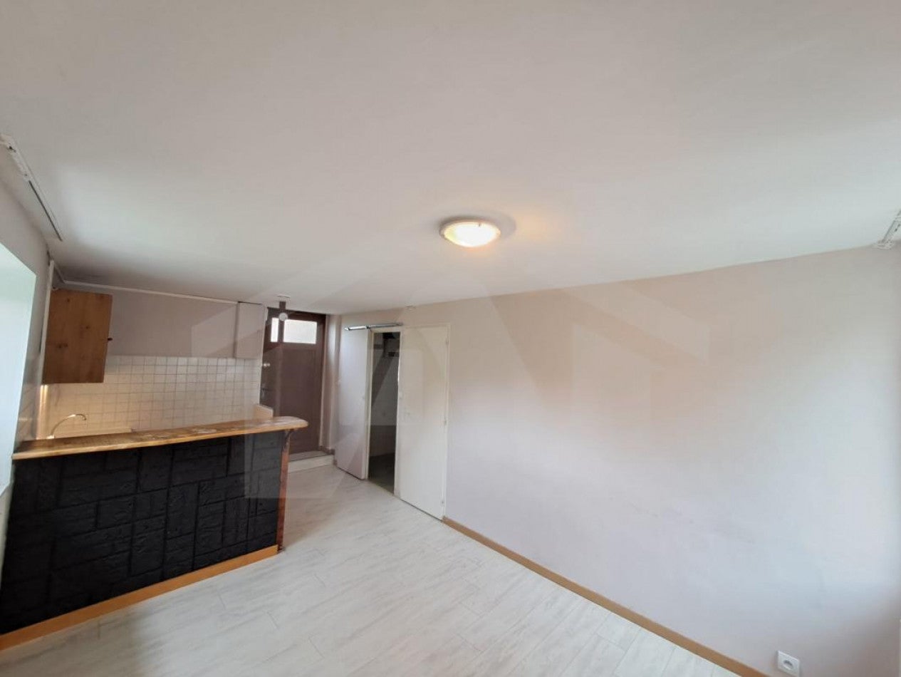 Appartement Grand Rue à Morêtel-de-Mailles