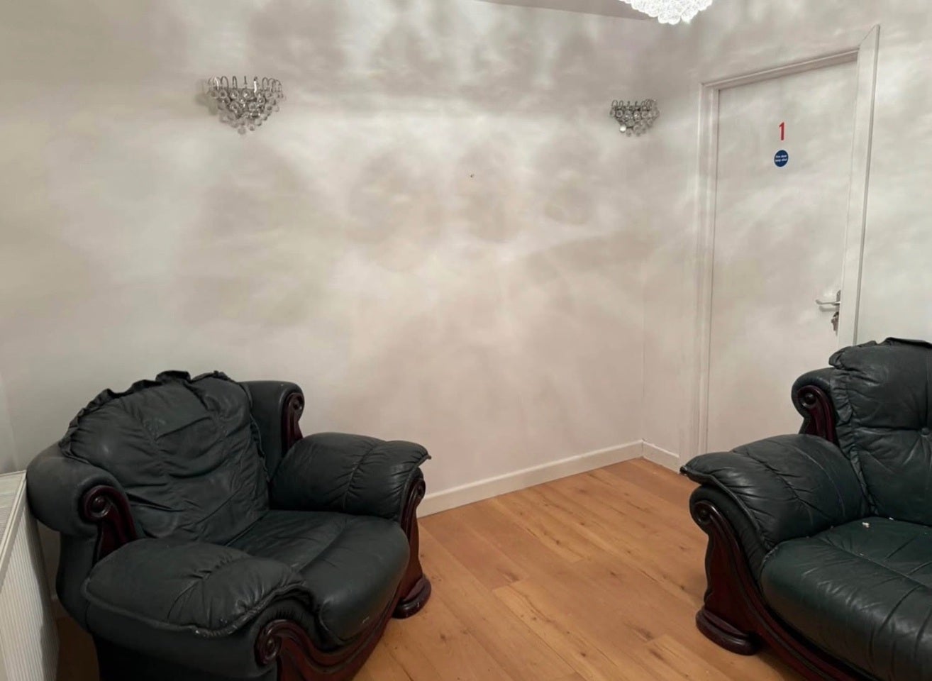 Room Hawthorn Park in Birmingham