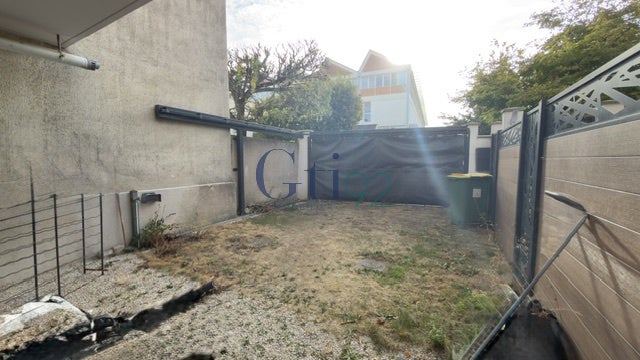 House Rue de Malakoff in Châtillon