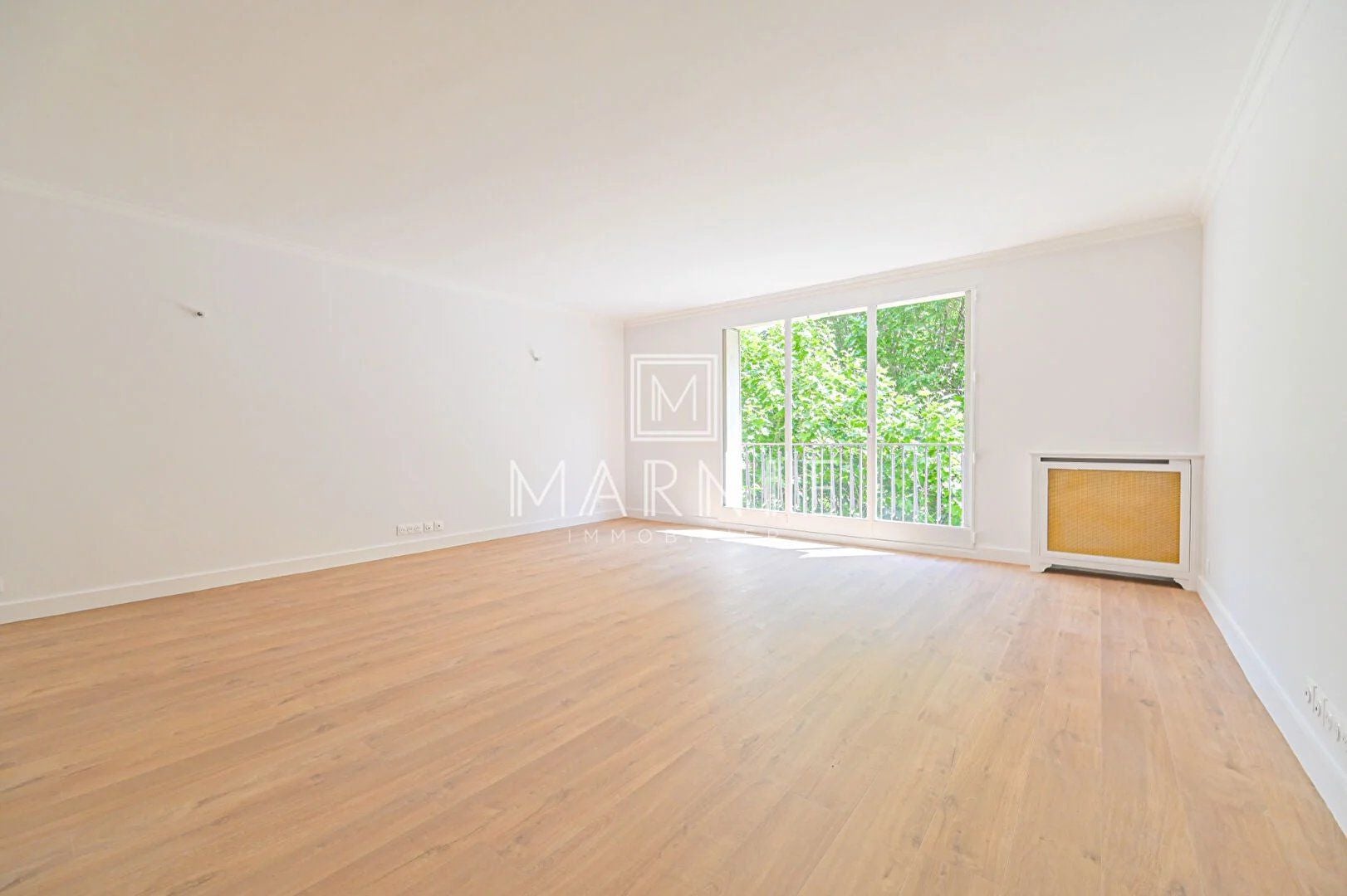 Appartement Voie BD/16 à Paris