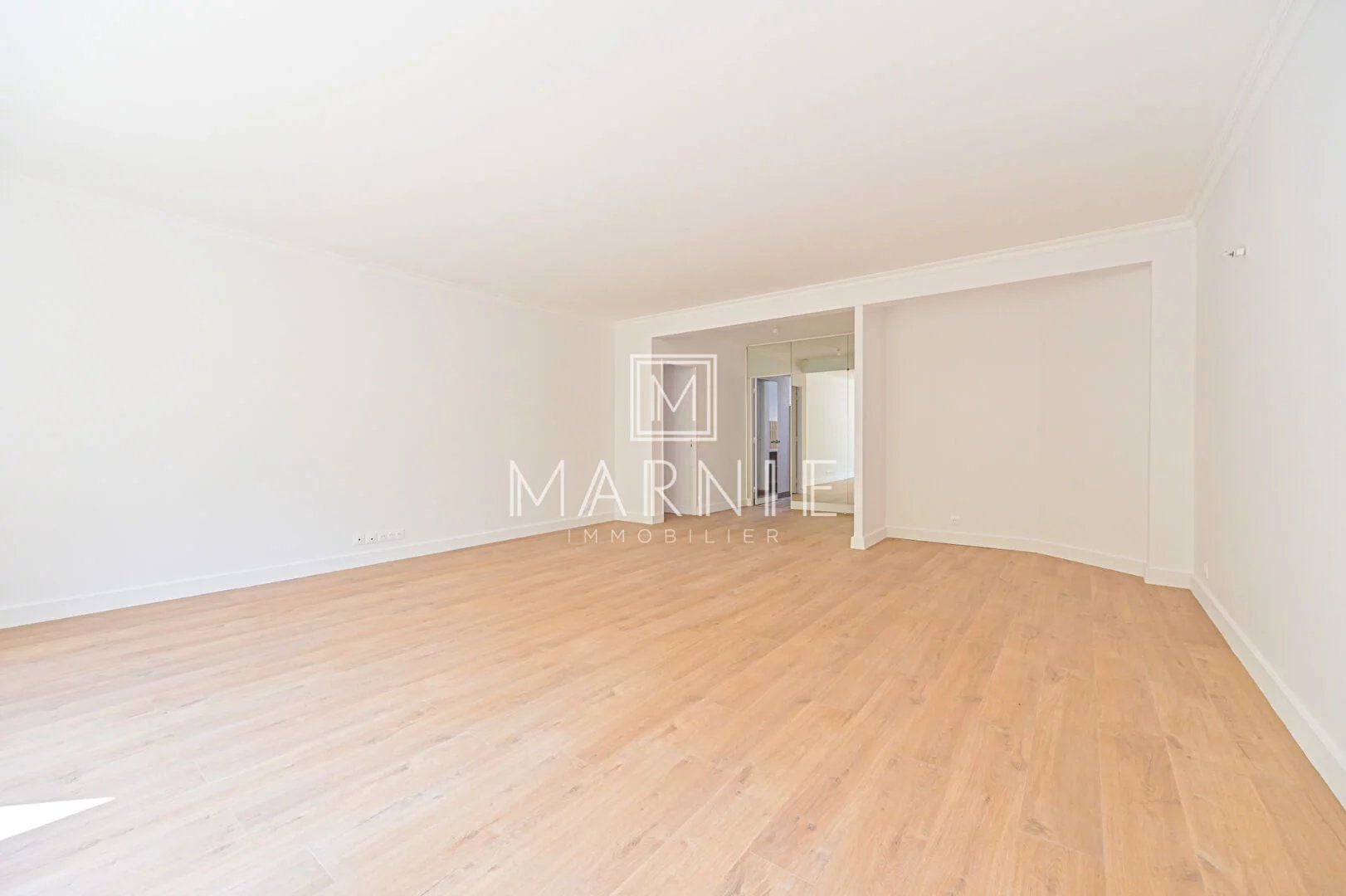 Appartement Voie BD/16 à Paris