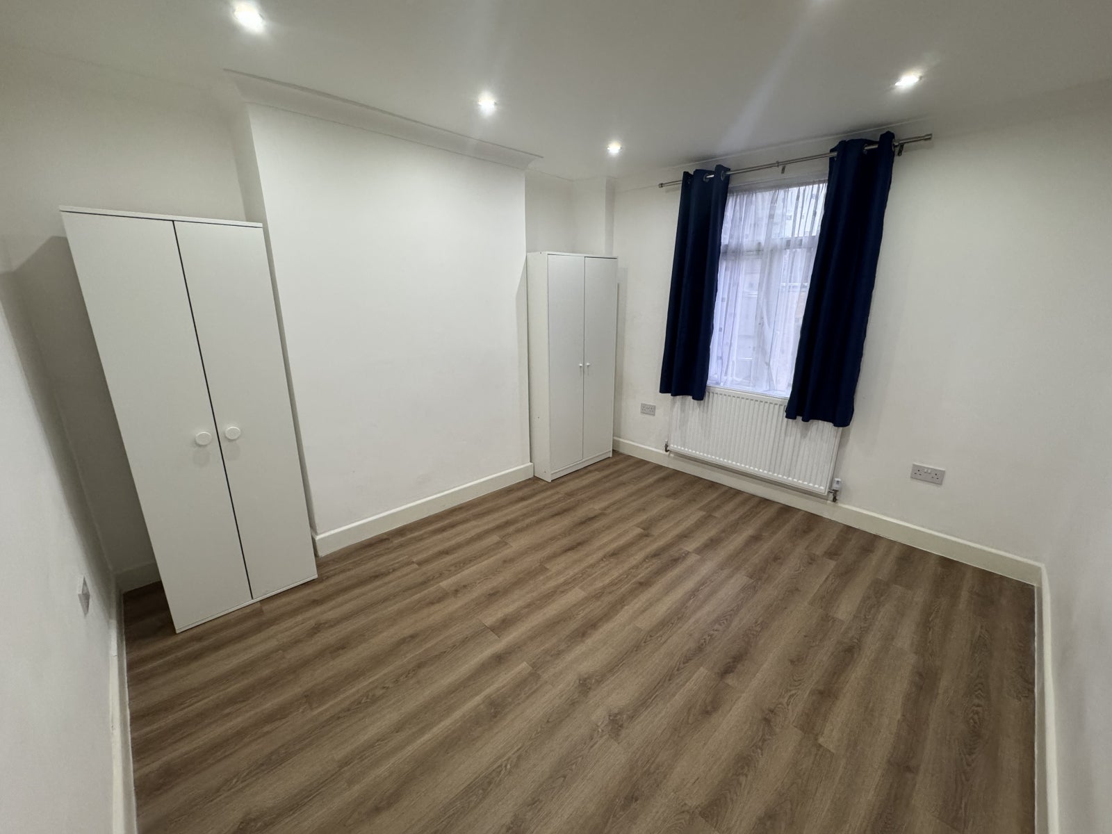 Flat Frances Street in Greater London