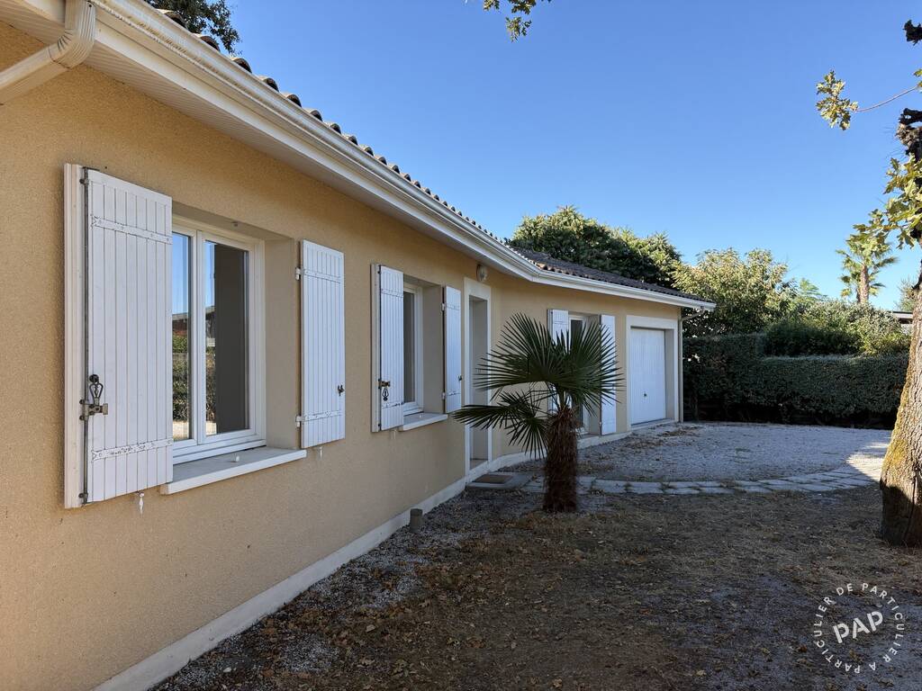 House Avenue du Maréchal de Lattre de Tassigny in Gujan-Mestras