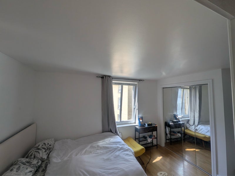 Room Coke Street in Greater London