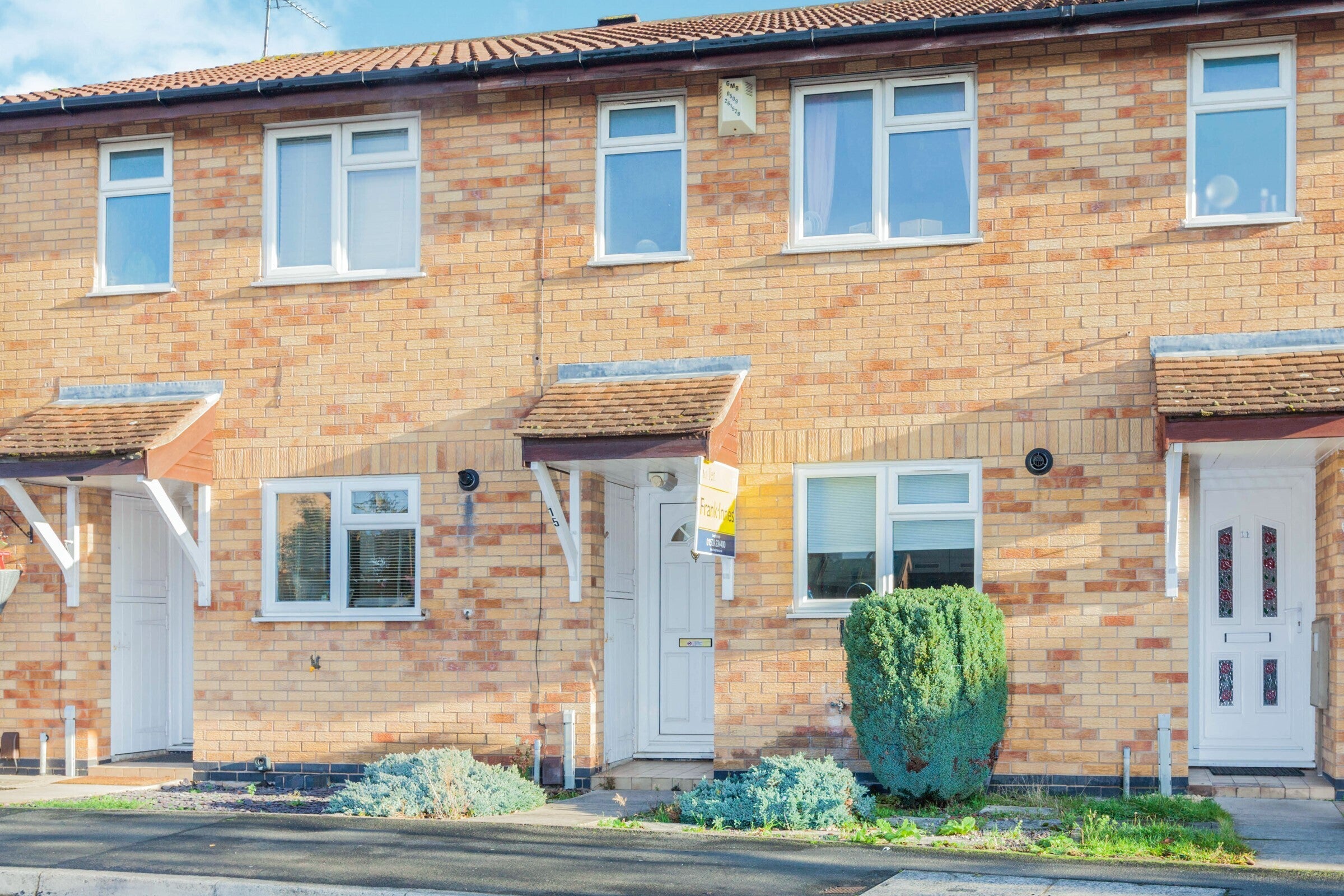 House Caernarvon Close in Charnwood