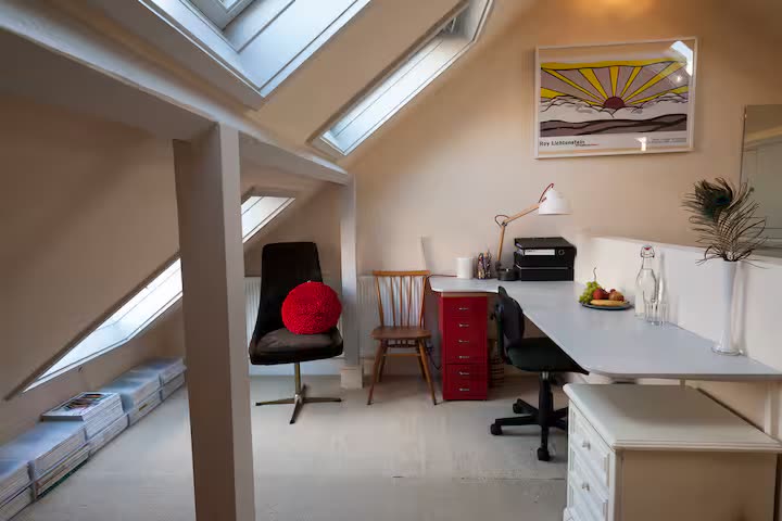 Room Dalgarno Gardens in Greater London
