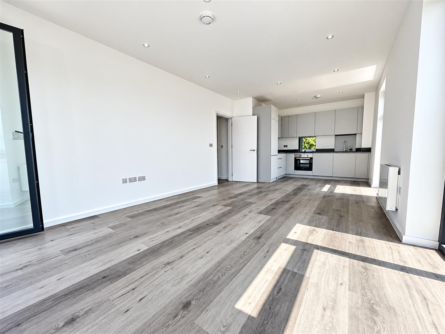 Flat Albert Street in Hart