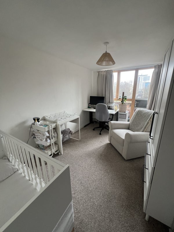 Flat Cumming Street in Greater London