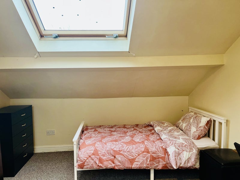 Room St Chad's Road in Nottingham