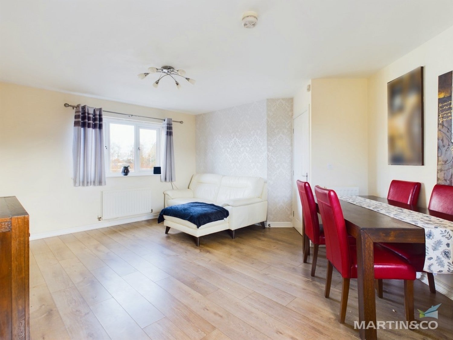 Flat Kingham Close in Leasowe