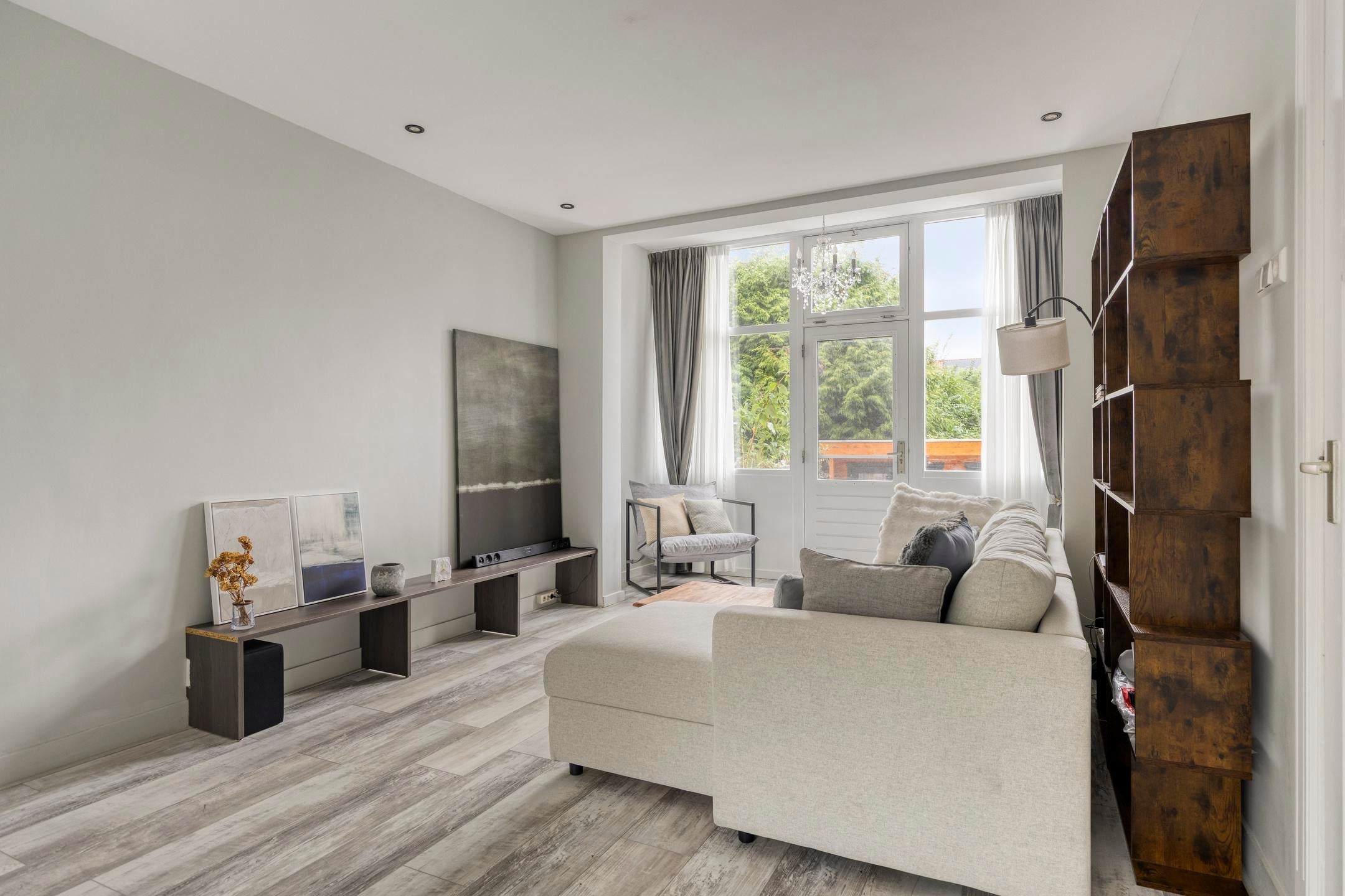 Appartement te koop: Ceintuurbaan 147, Rotterdam