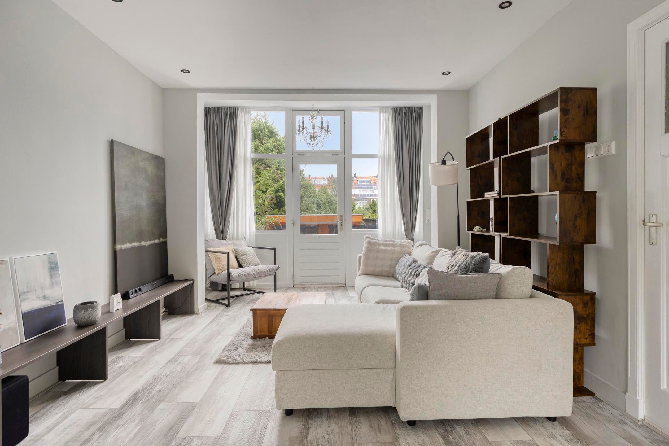 Appartement te koop: Ceintuurbaan 147, Rotterdam