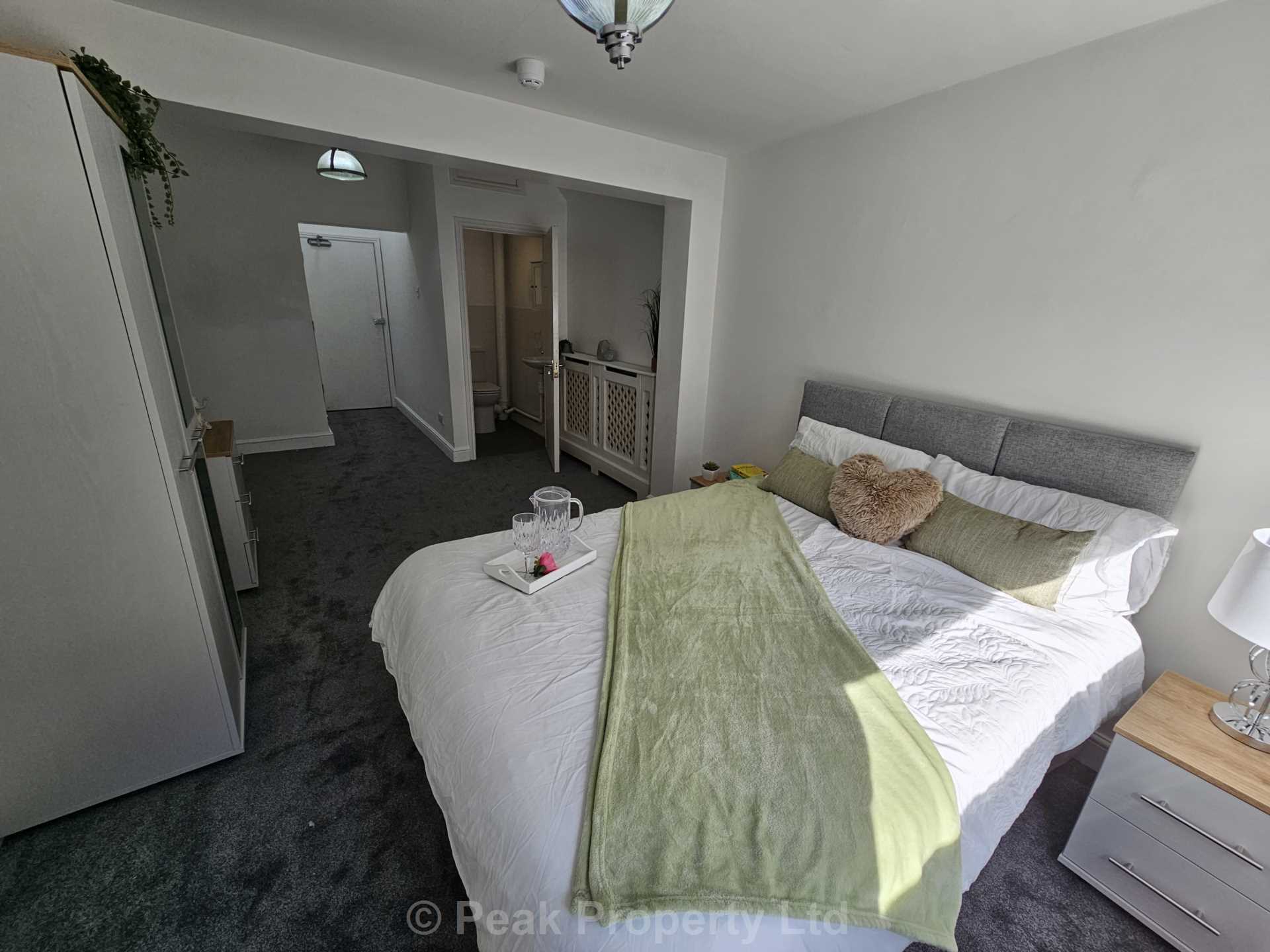 Room St Vincent's Road in Southend-on-Sea