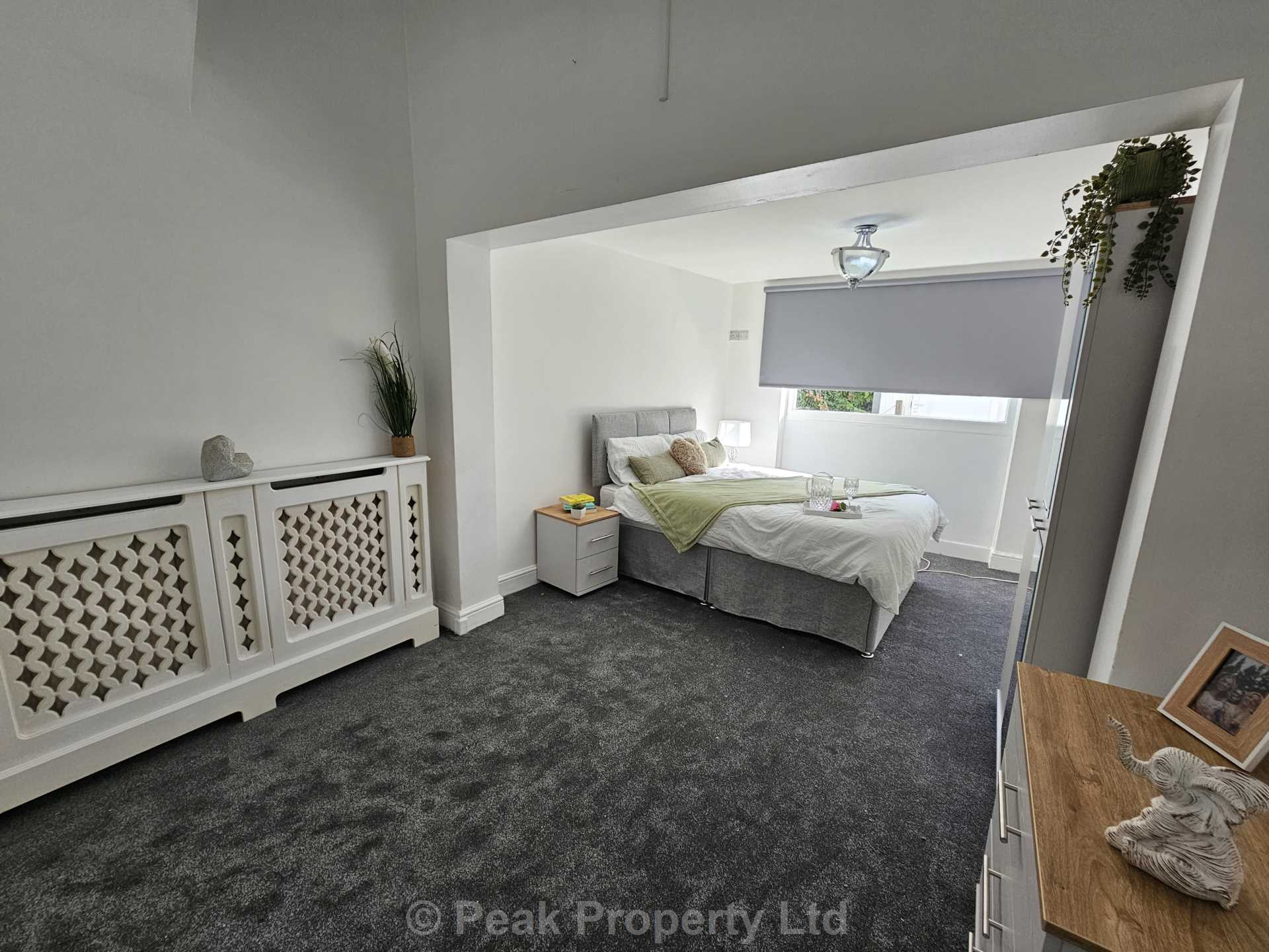 Room St Vincent's Road in Southend-on-Sea