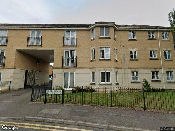 Flat Scholars Walk in Slough