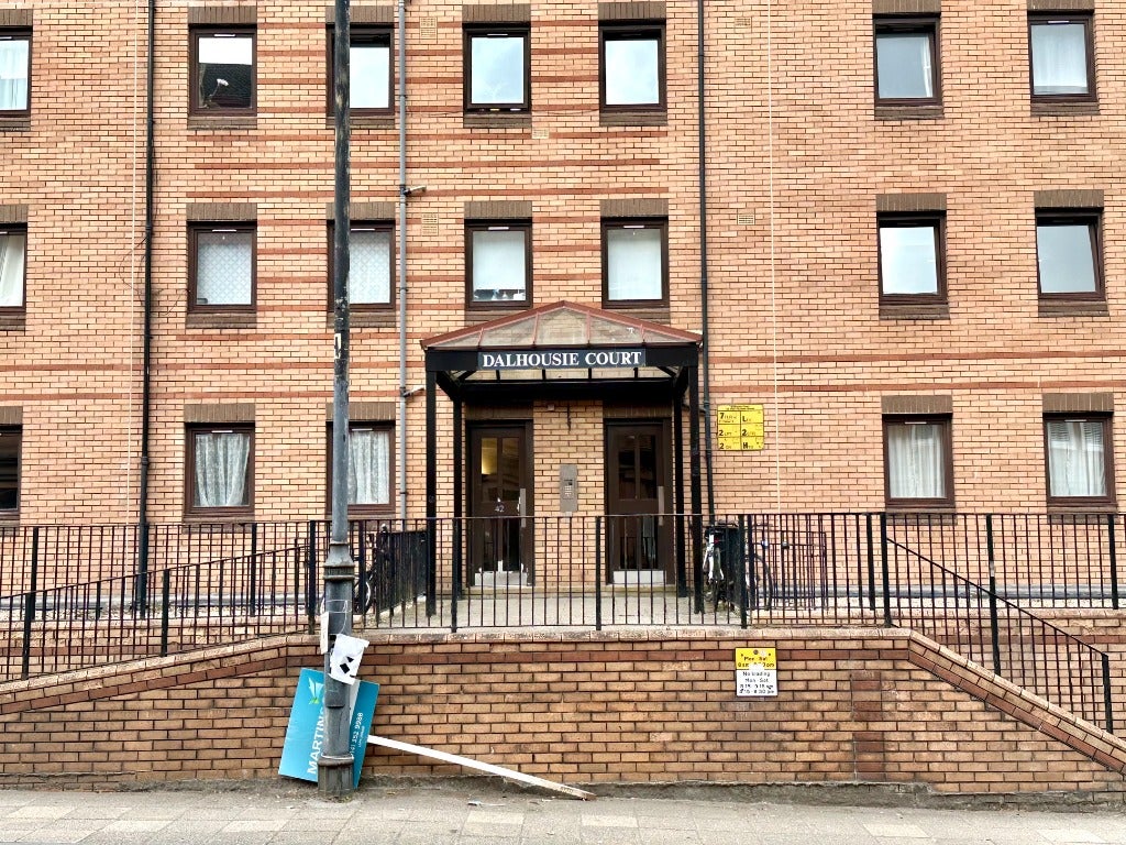Flat West Graham Street in Glasgow