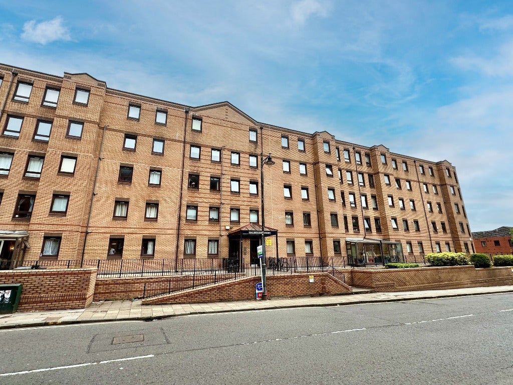 Flat West Graham Street in Glasgow