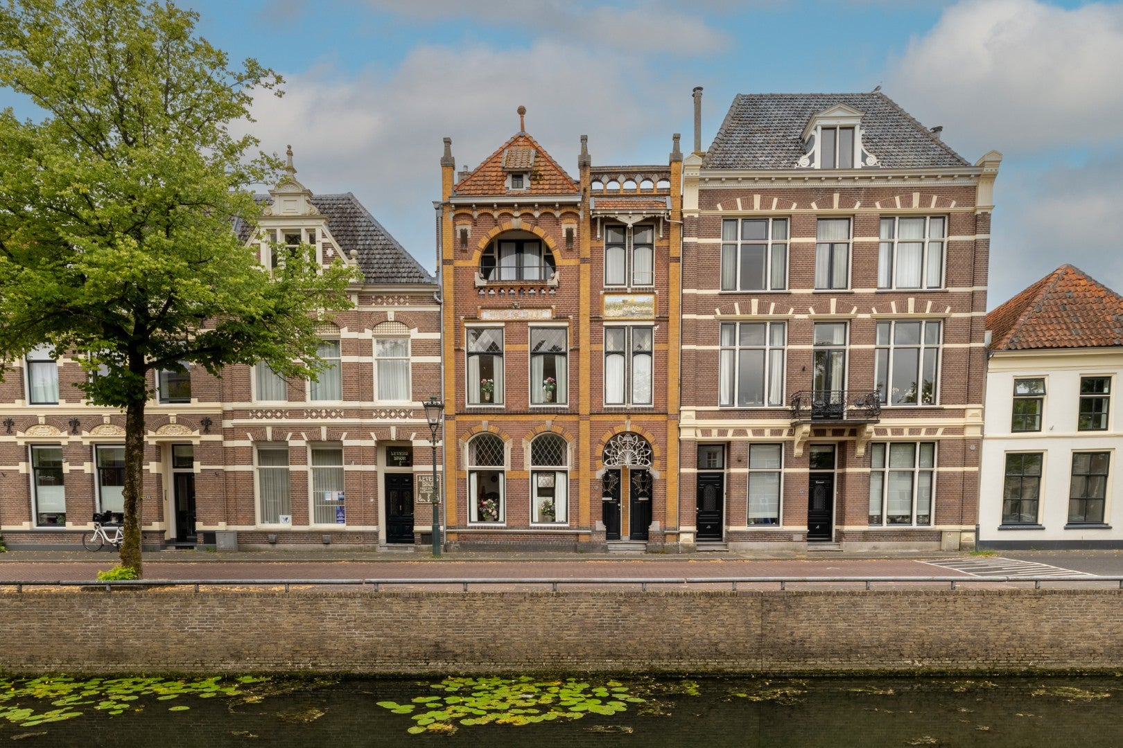 Huis Vloeddijk 63 in Kampen