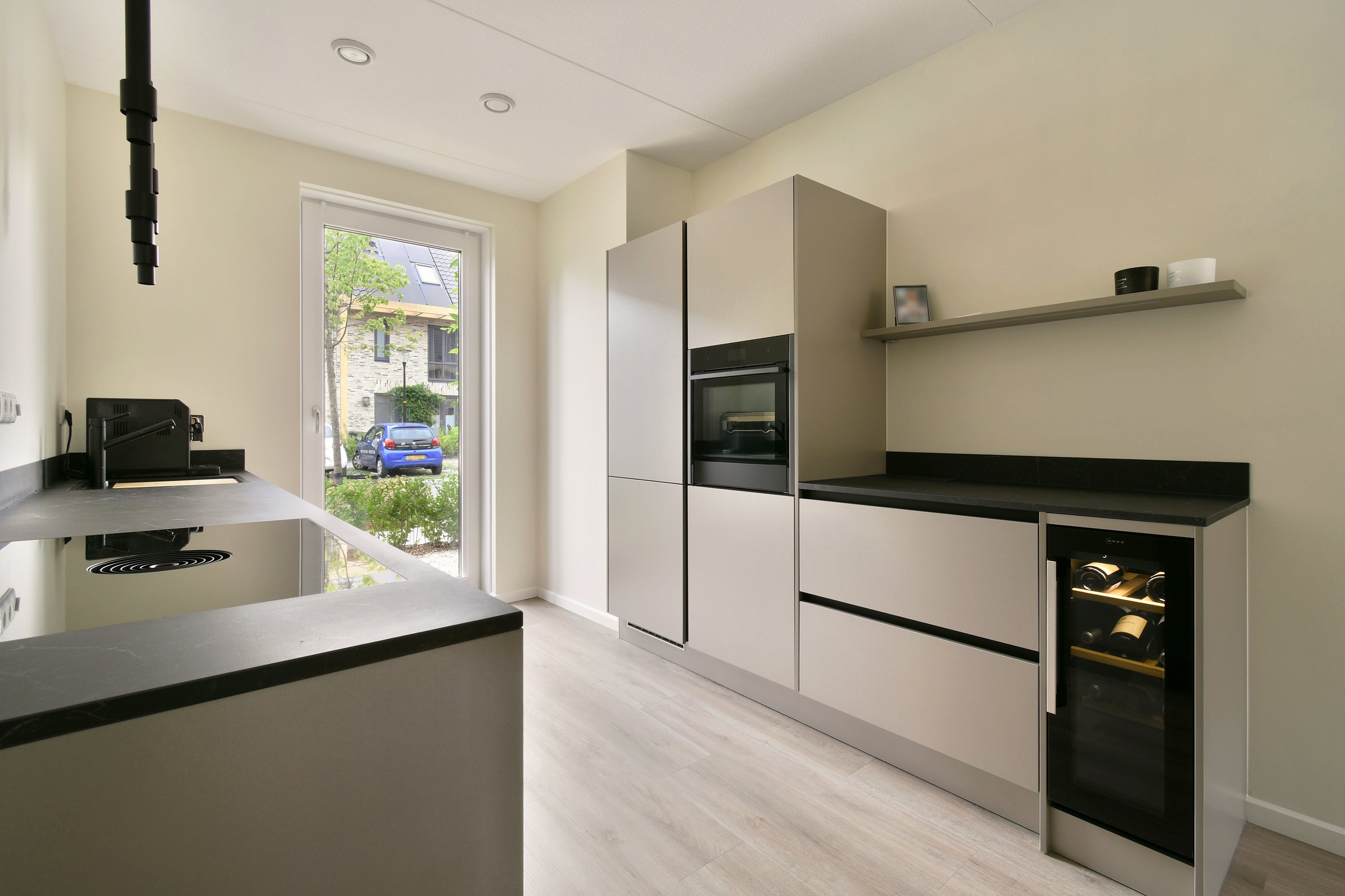 Tussenwoning te koop: Zwembaan 179, Vlaardingen