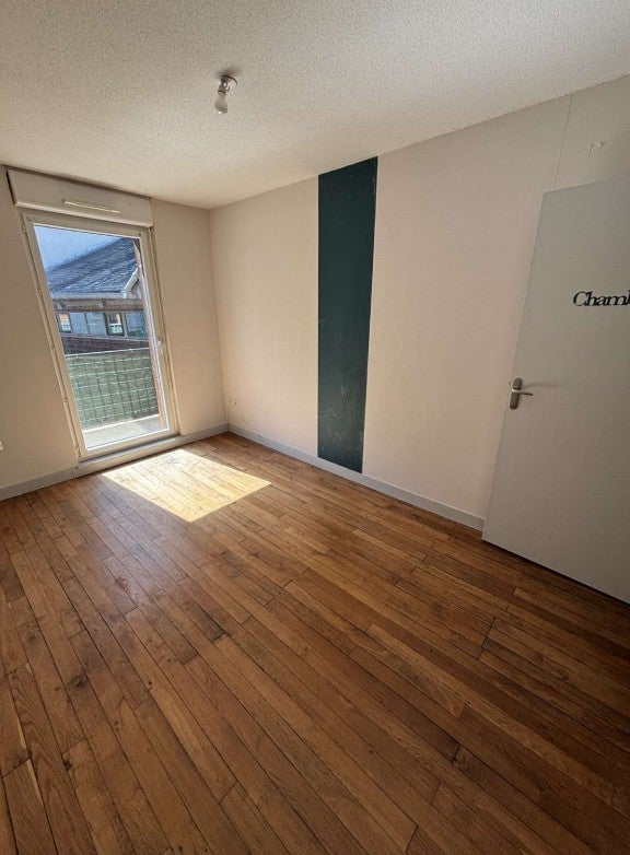 Flat Rue Jean Desveaux in Nevers