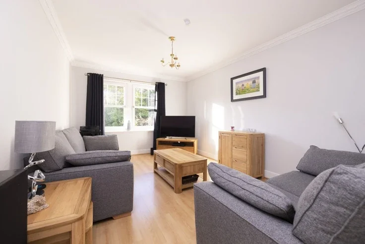 Flat Littlejohn Road in City of Edinburgh