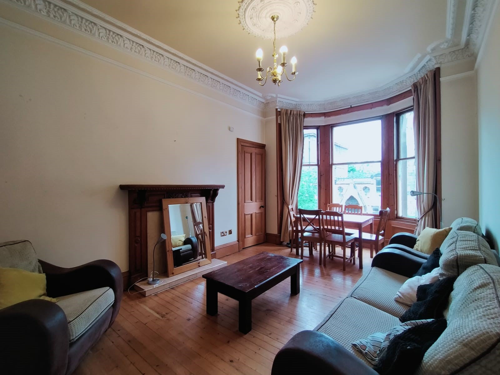 Flat Upper Gilmore Place in City of Edinburgh