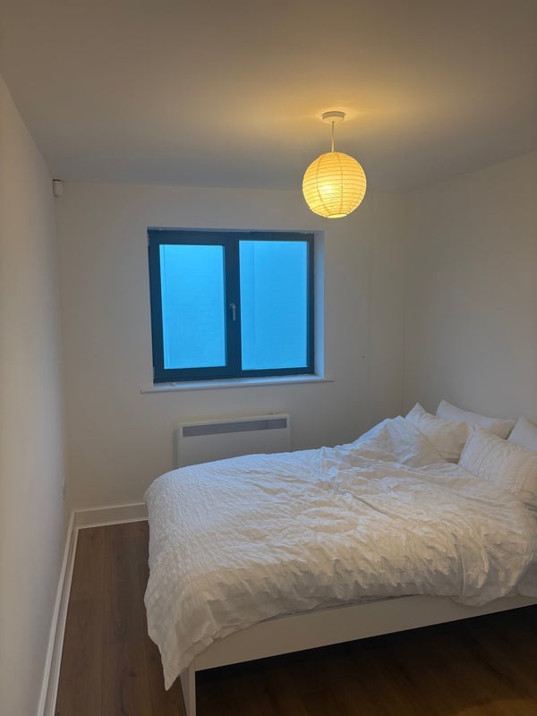 Room Chapter Way in Greater London