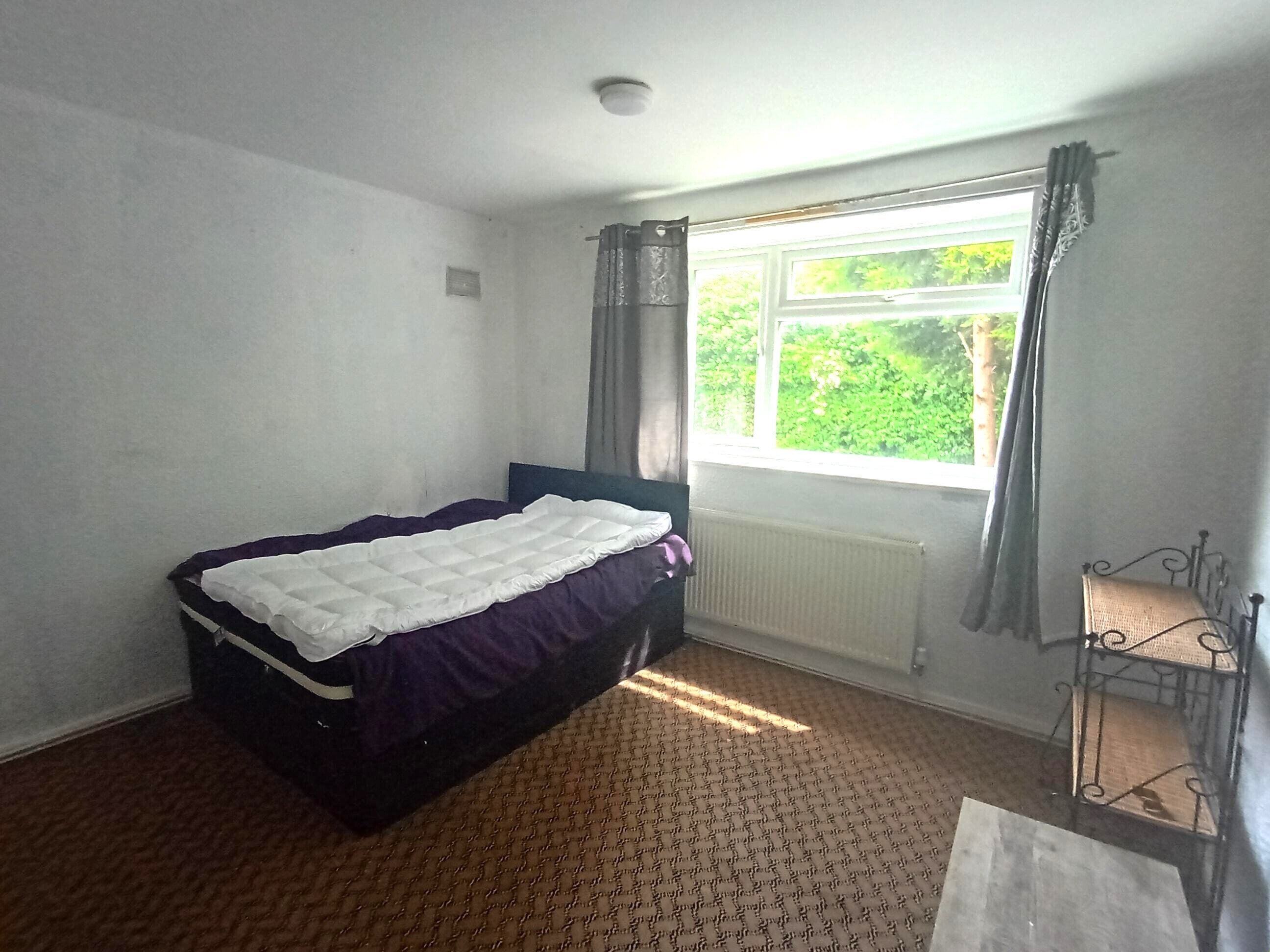 Flat Devon Road in Cannock Chase