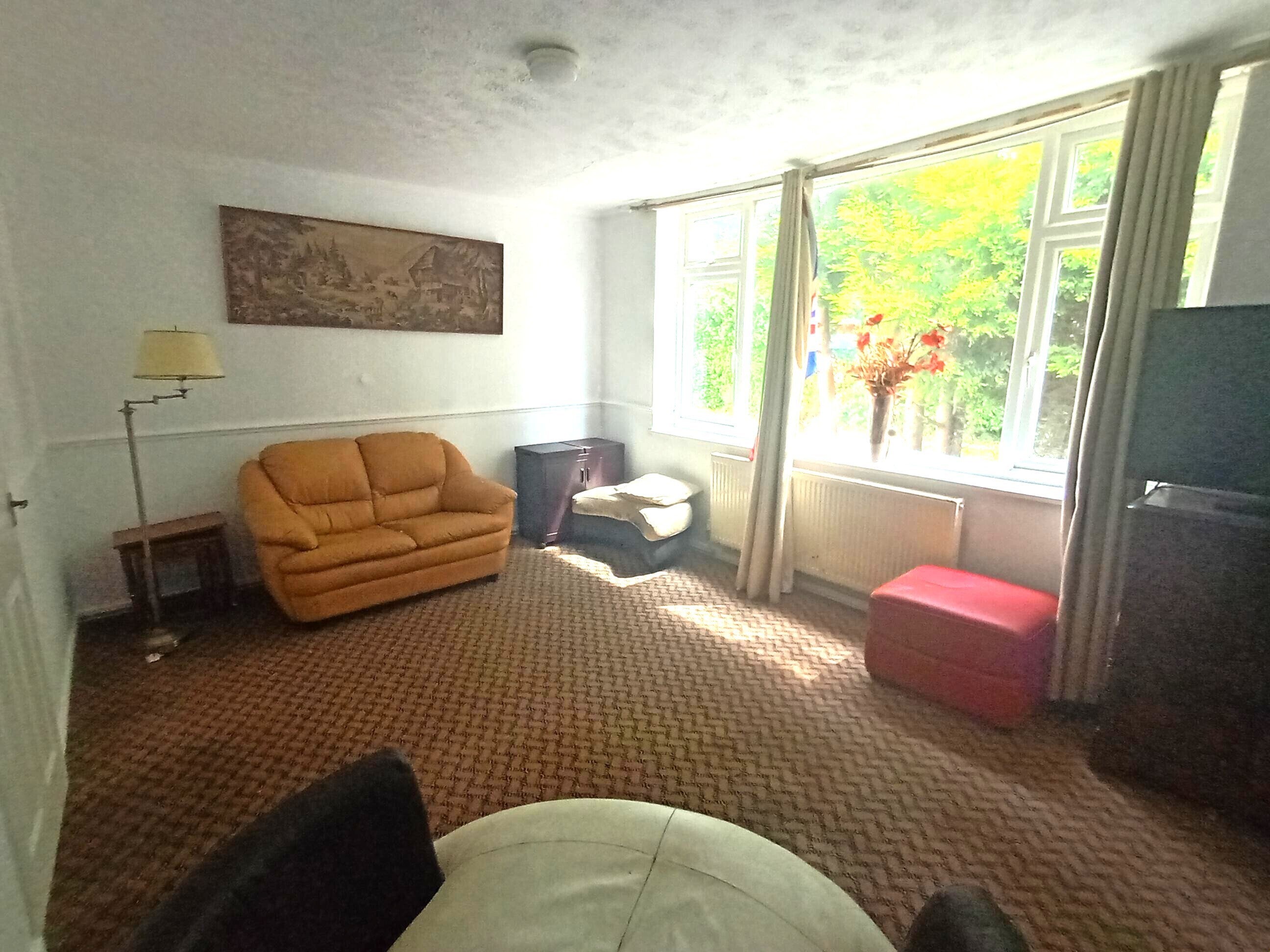 Flat Devon Road in Cannock Chase