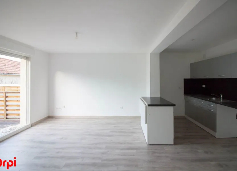 Flat Rue des Bleuets in Osny