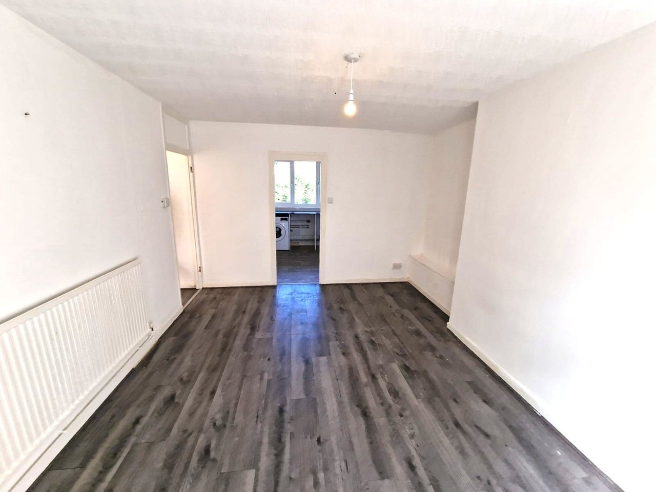 Flat Lordship Road in Greater London