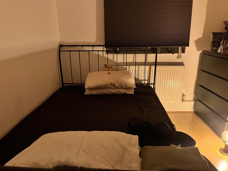 Flat Geffrye Court in Greater London