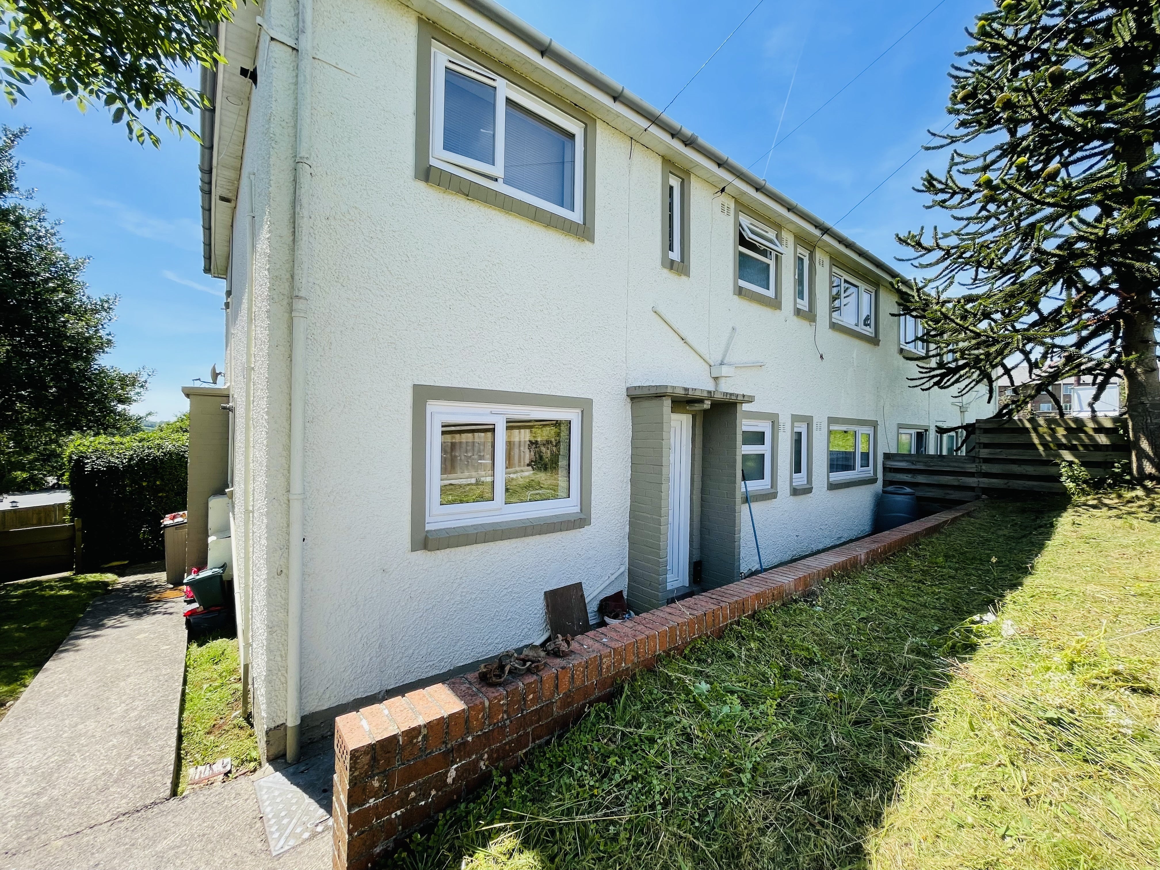 Flat Augustine Way in Haverfordwest