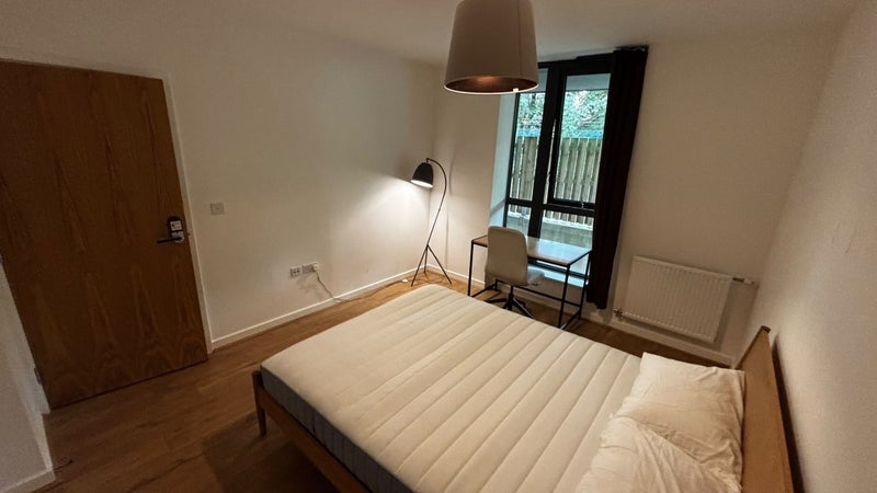 Flat Balham Park Road in Greater London