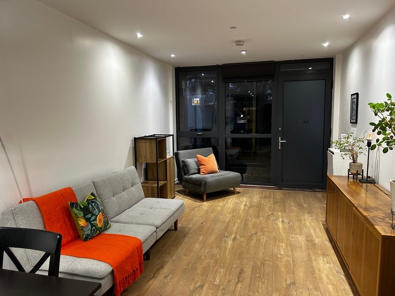 Flat Balham Park Road in Greater London