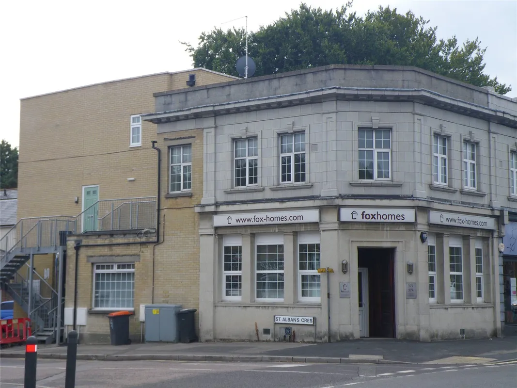 Flat St. Alban's Crescent in Bournemouth