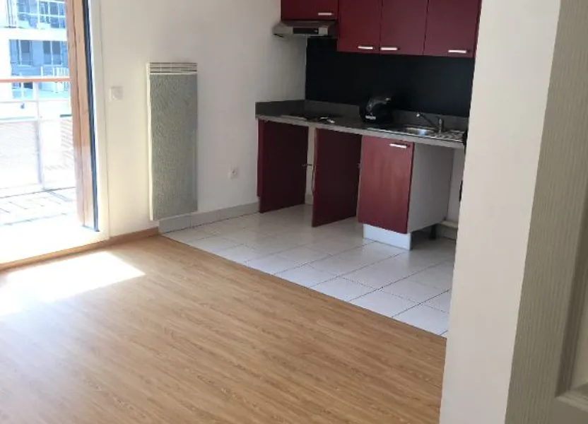Flat Avenue Pasteur in Issy-les-Moulineaux