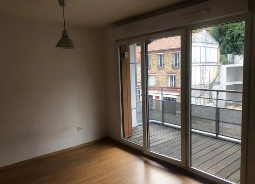 Flat Avenue Pasteur in Issy-les-Moulineaux