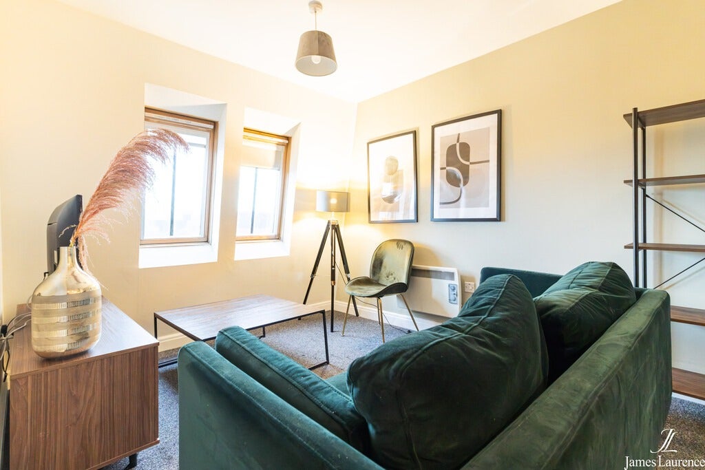 Flat Newhall Hill in Birmingham