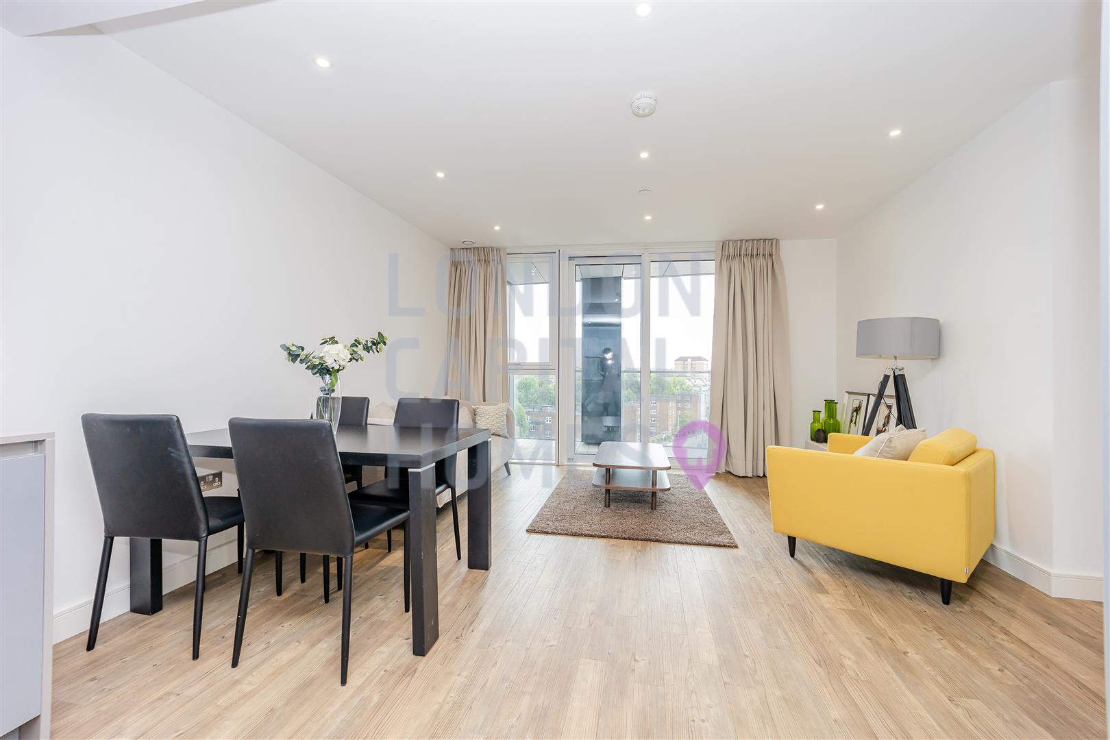Flat Wandsworth Road in Greater London