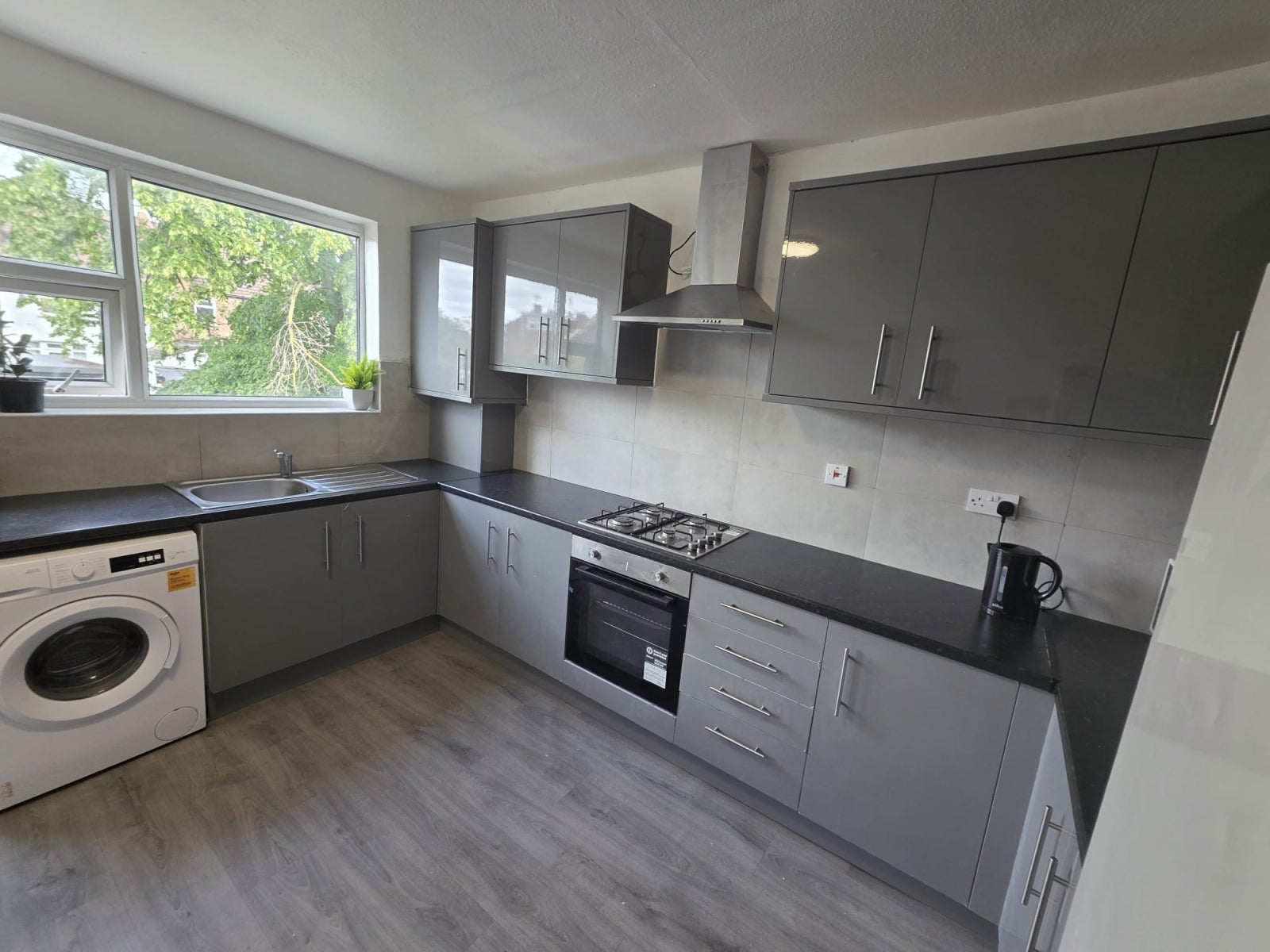 Flat College Road in Greater London